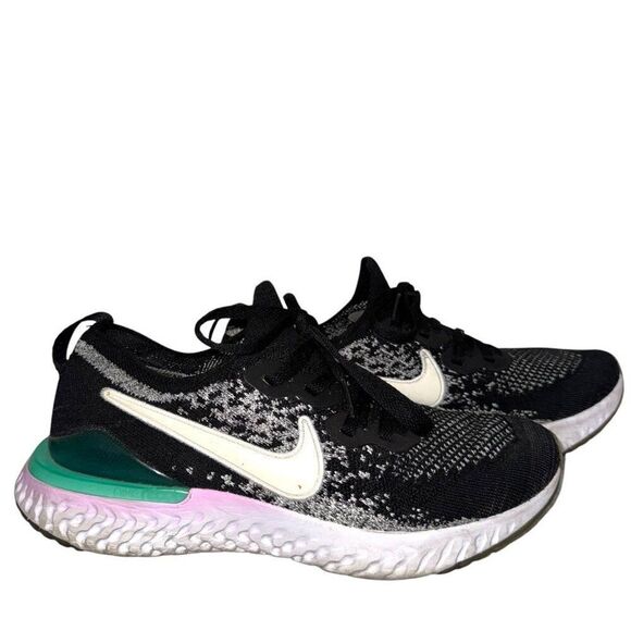 Nike Epic React Flyknit 2 GS Oreo Black Sneakers Kids 7 7Y AQ3244 Running Shoes - Picture 1 of 7